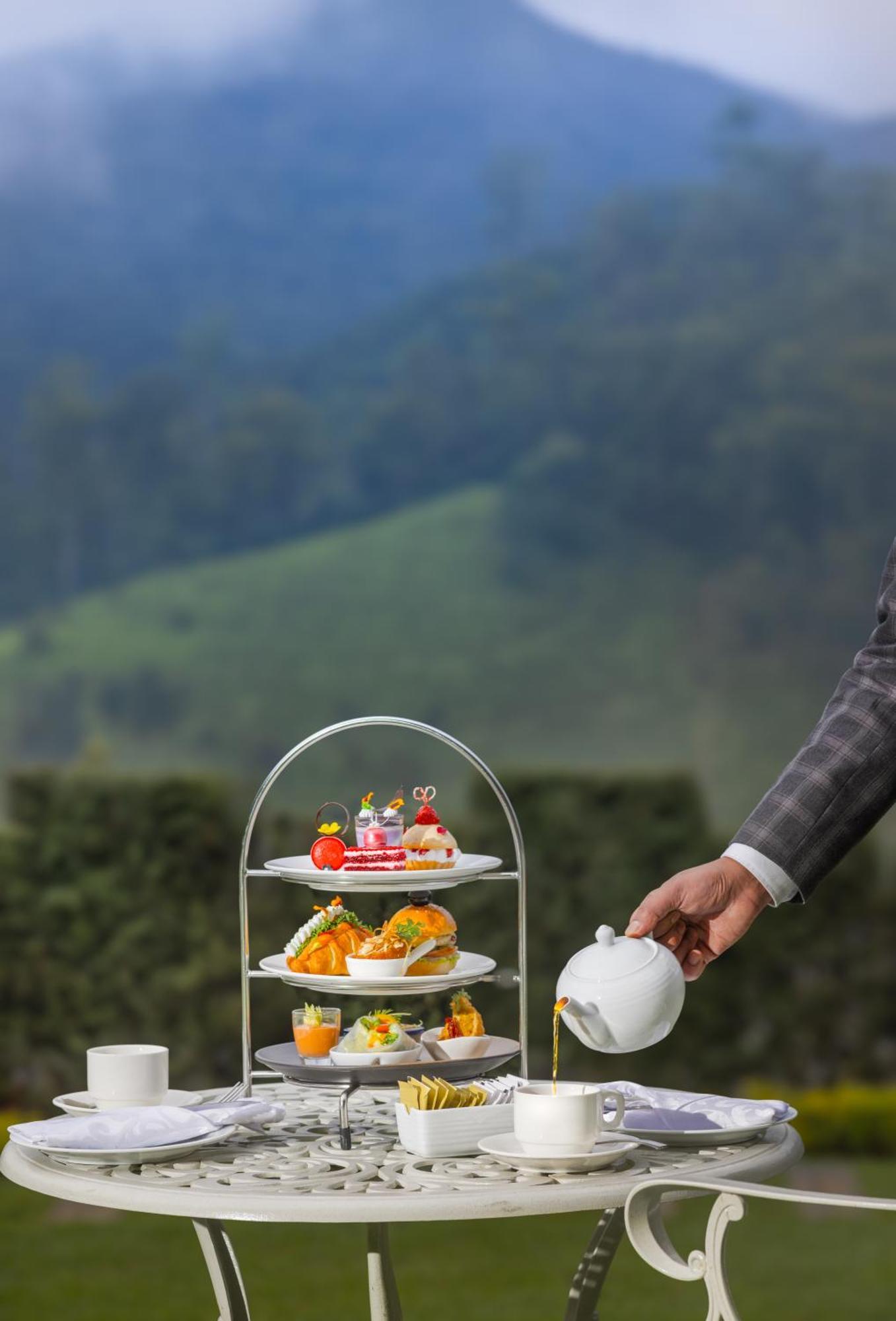 The Golden Ridge Hotel Nuwara Eliya Exterior photo